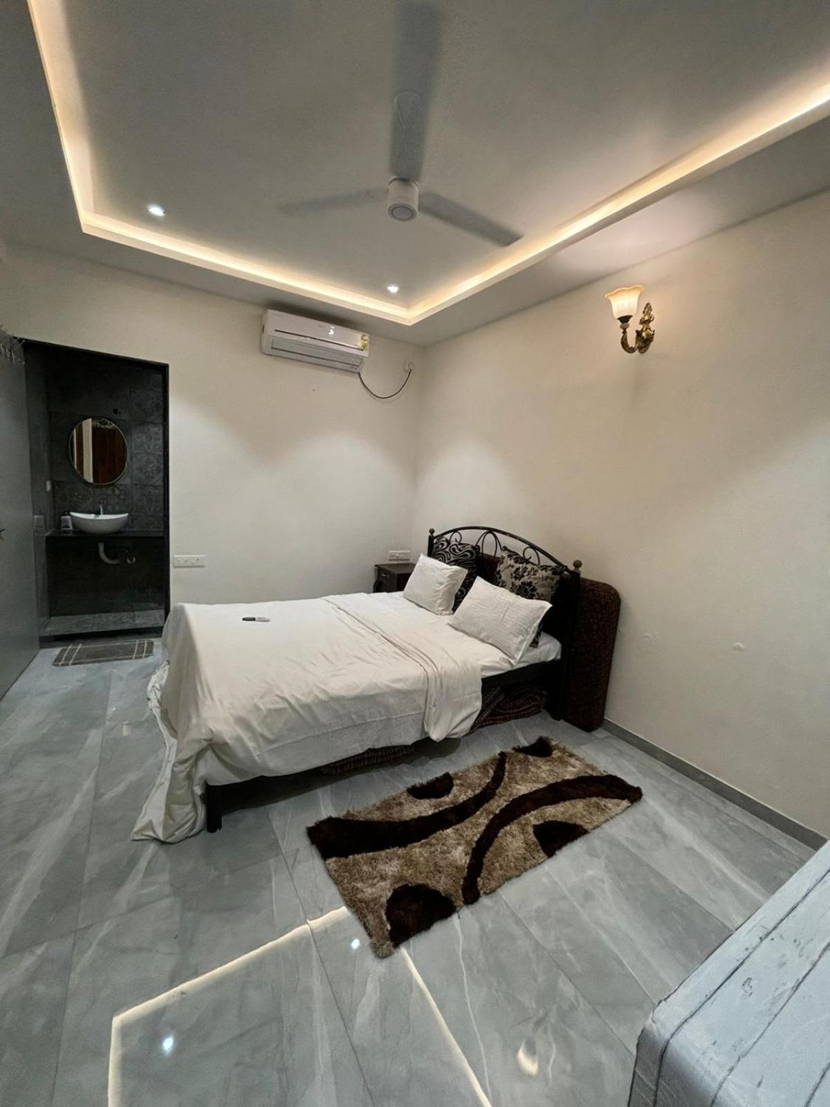 Villa Ll Golden Leaf Ll 3Bhk Ll Ac Ll Lonavala Exterior foto