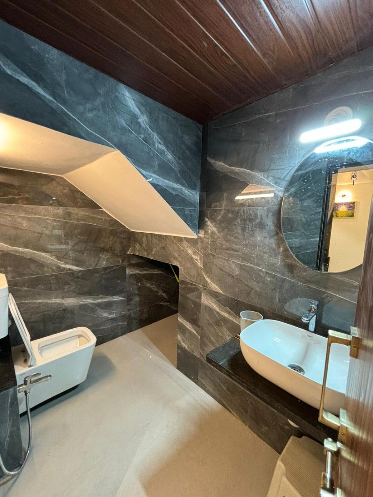 Villa Ll Golden Leaf Ll 3Bhk Ll Ac Ll Lonavala Exterior foto